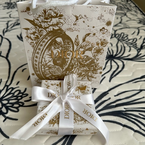 Dior box Gift Set .See pics For Size.good For Jewelry - Picture 5 of 5